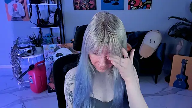 LexiWenford online show from 11.06.25