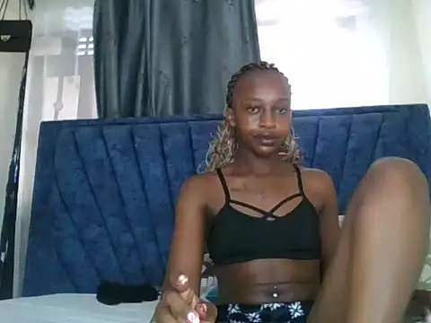 Petite doll20 online show from 02.15.26