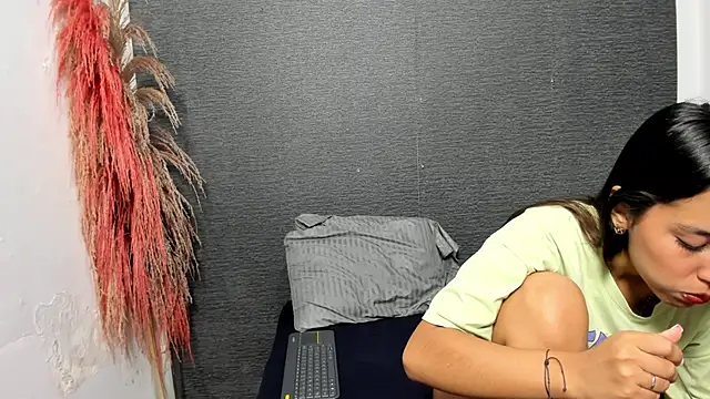 monse 02 online show from 02.23.25