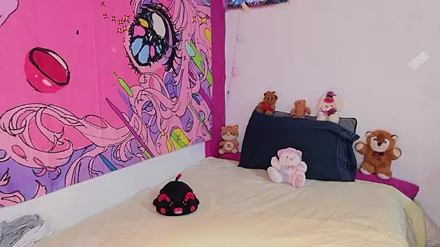 kittyzenn online show from 12.17.25