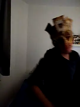 Dennis 2024 online show from 01.02.25