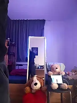 Dennis 2024 online show from 01.15.25