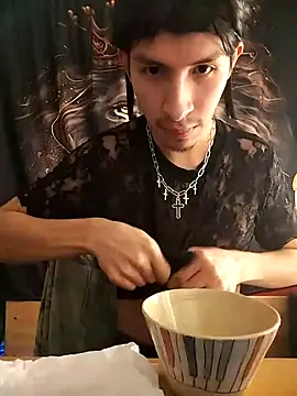 Dennis 2024 online show from 02.21.25