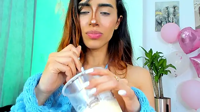 StormiRusso online show from 02.07.25