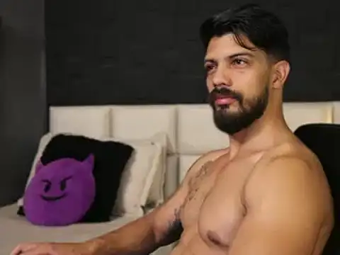 DannSaenz online show from 02.16.25