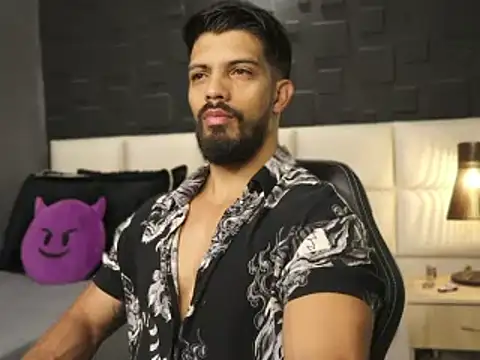 DannSaenz online show from 02.24.25