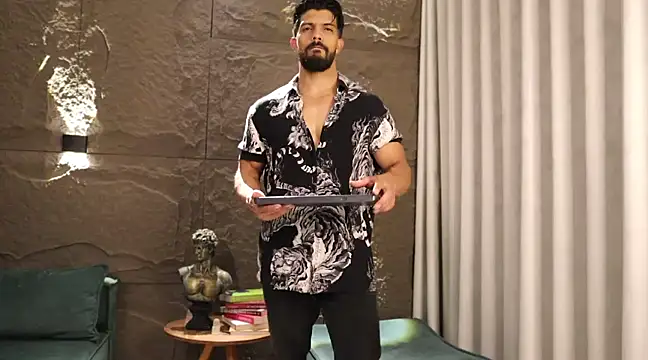 DannSaenz online show from 03.04.25