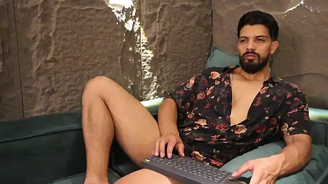 DannSaenz online show from 03.06.25