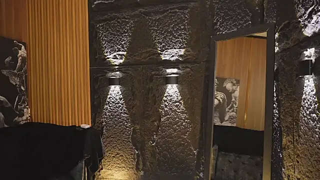 DannSaenz online show from 10.03.25