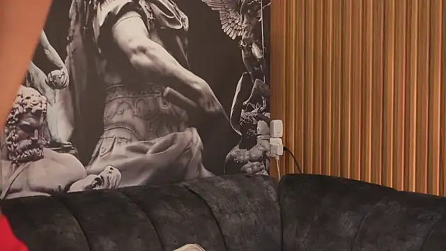 DannSaenz online show from 10.21.25