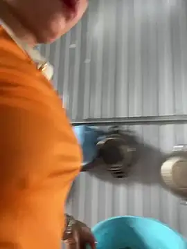 Linaannn online show from 03.09.25