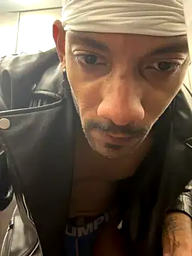 Snapshot of esteraulxxx chatting on 10.05.25 esteraulxxx online show from 10.05.25