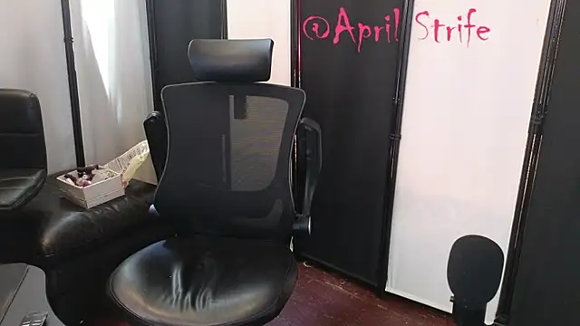 april show her online show from 07.28.26