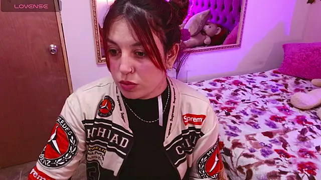 Snapshot of Melani_cute02 chatting on 07.29.26 Melani cute02 online show from 07.29.26