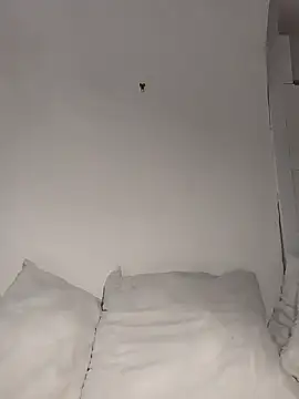 gymyagirlll online show from 10.25.25