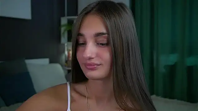 Snapshot of PiquingOgalala chatting on 03.23.25 PiquingOgalala online show from 03.23.25