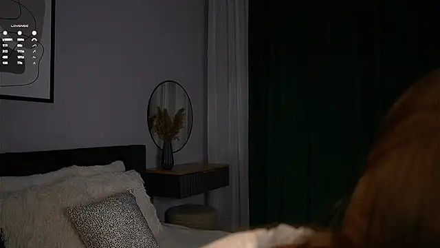 Snapshot of PiquingOgalala chatting on 11.07.25 PiquingOgalala online show from 11.07.25