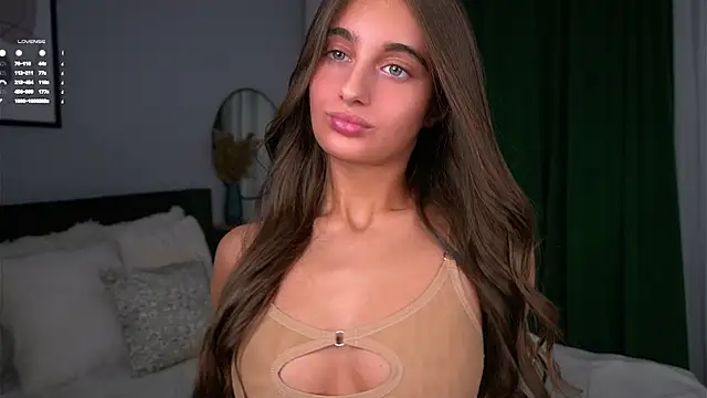 Snapshot of PiquingOgalala chatting on 11.25.25 PiquingOgalala online show from 11.25.25