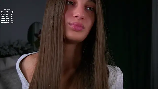 Snapshot of PiquingOgalala chatting on 12.15.25 PiquingOgalala online show from 12.15.25