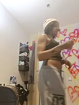 Laanegraofficial  online show from 03.06.25