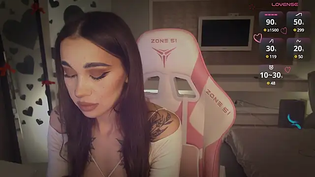 Snapshot of march_mellow chatting on 02.16.25 march mellow online show from 02.16.25