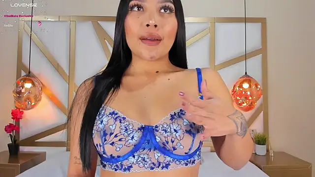 CarolineMaldonado online show from 02.28.25