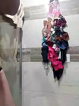 Snapshot of Rober2230 chatting on 01.08.25 Rober2230 online show from 01.08.25