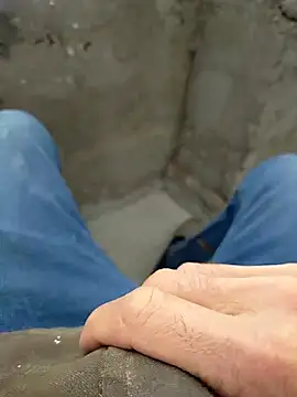 Snapshot of murokkk31 chatting on 12.28.24 murokkk31 online show from 12.28.24