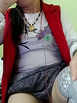 Snapshot of Hangem111 chatting on 01.19.26 Hangem111 online show from 01.19.26