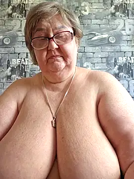 Awn290668 online show from 03.17.25