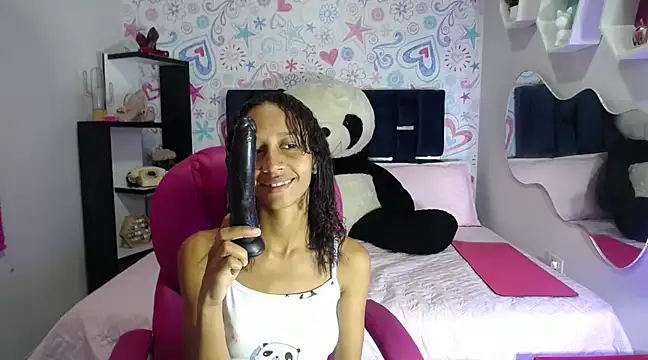 EMMA SWEETT1 online show from 01.19.25