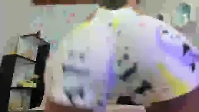 EMMA SWEETT1 online show from 01.19.25