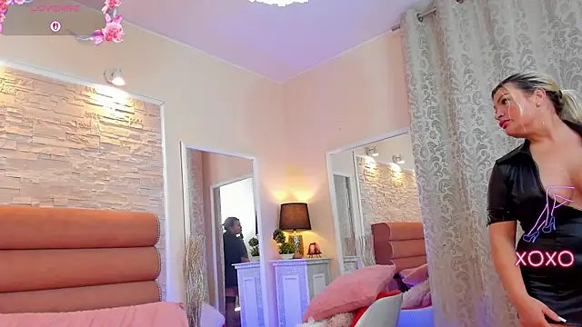 ArianaCroft online show from 03.31.26