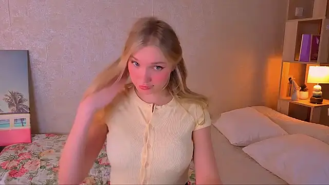 BoysLoveBlondee online show from 02.18.26