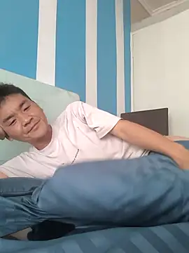 Snapshot of kisstoyousoon2024 chatting on 03.12.25 kisstoyousoon2024 online show from 03.12.25