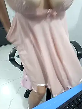 Snapshot of Little-star- chatting on 02.21.25 Little-star- online show from 02.21.25