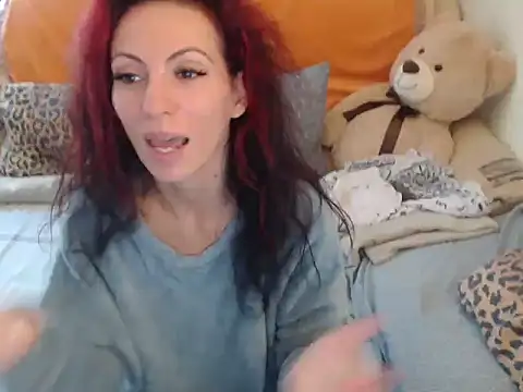 Emmatoo online show from 09.30.25