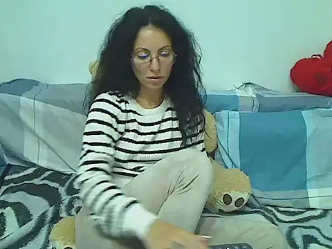 Emmatoo online show from 04.09.26