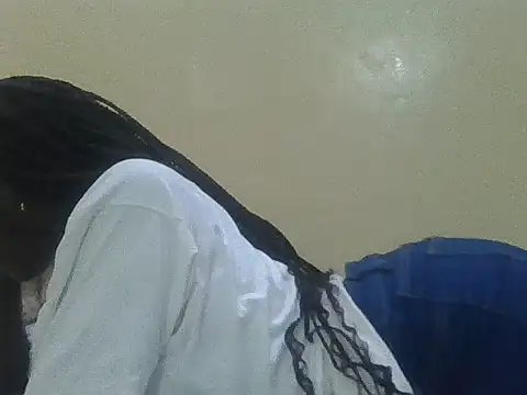 Pretty ellahh online show from 02.15.25