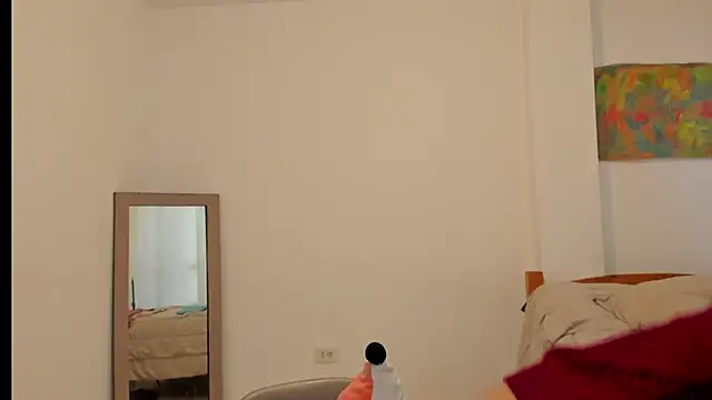 linnie  online show from 03.09.25