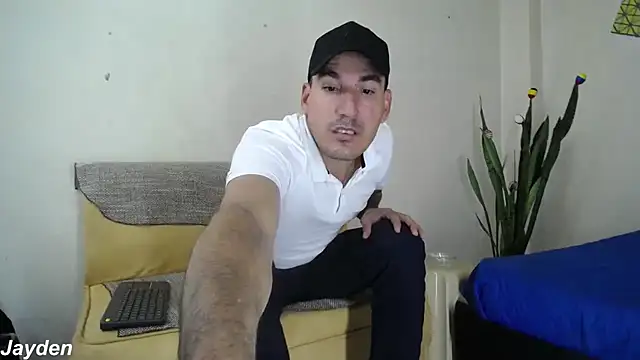 Snapshot of jayydenandjacob chatting on 11.03.25 jayydenandjacob online show from 11.03.25