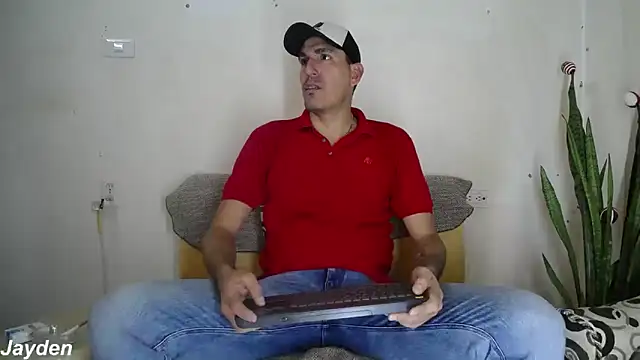 Snapshot of jayydenandjacob chatting on 11.10.25 jayydenandjacob online show from 11.10.25