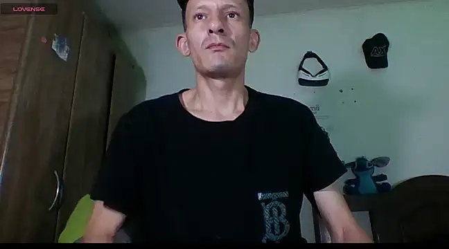 Snapshot of trebollhht chatting on 02.06.25 trebollhht online show from 02.06.25