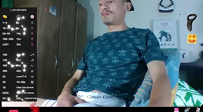 Snapshot of trebollhht chatting on 02.11.25 trebollhht online show from 02.11.25