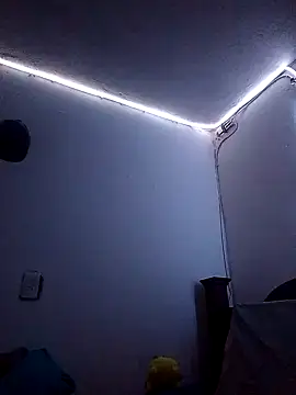 Snapshot of trebollhht chatting on 02.26.25 trebollhht online show from 02.26.25