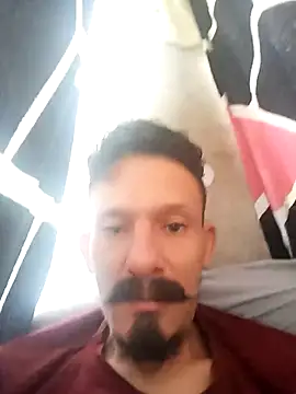 Snapshot of trebollhht chatting on 03.13.26 trebollhht online show from 03.13.26