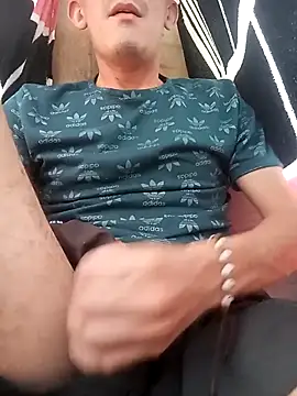 Snapshot of trebollhht chatting on 03.18.26 trebollhht online show from 03.18.26