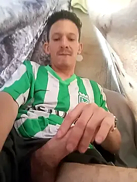 Snapshot of trebollhht chatting on 03.21.26 trebollhht online show from 03.21.26