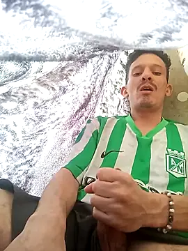 Snapshot of trebollhht chatting on 03.24.26 trebollhht online show from 03.24.26