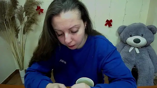  Annabelle Lee online show from 01.06.25